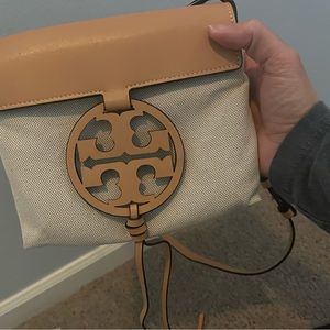 Tory Burch purse WORN ONCE